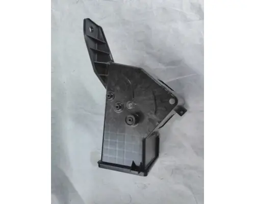 INTERNATIONAL  Heater or Air Conditioner Parts, Misc.