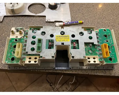 INTERNATIONAL  Instrument Cluster