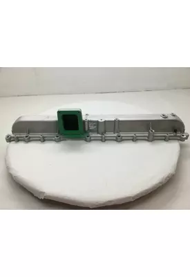 INTERNATIONAL  Intake Manifold