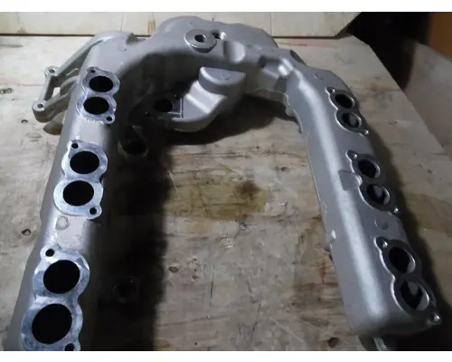 INTERNATIONAL  Intake Manifold