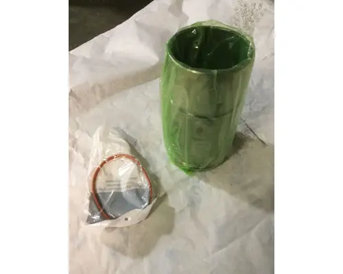 INTERNATIONAL  Piston