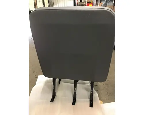 INTERNATIONAL  Seat, Front