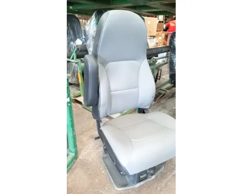 INTERNATIONAL  Seat, Front