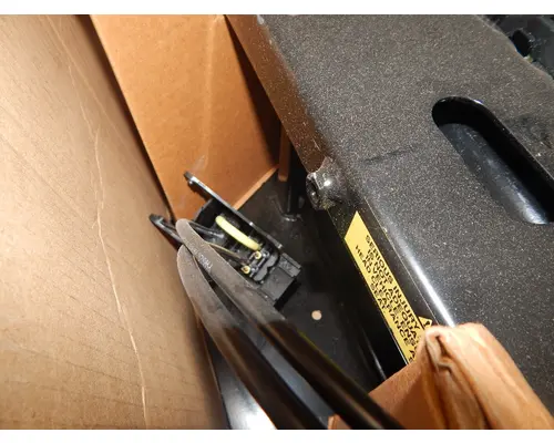 INTERNATIONAL  Seat Belt