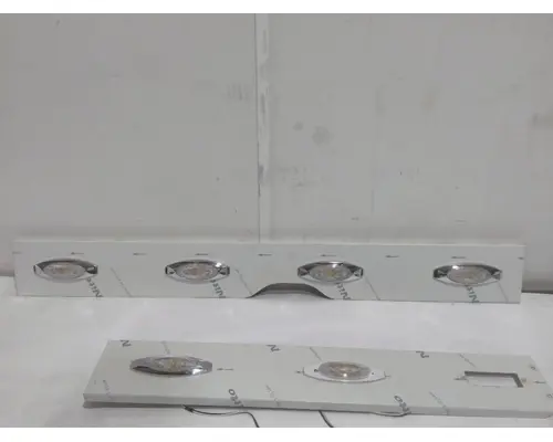 INTERNATIONAL  Side Fairing