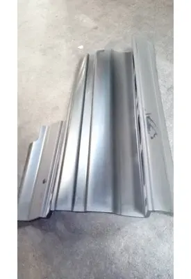 INTERNATIONAL  Side Fairing