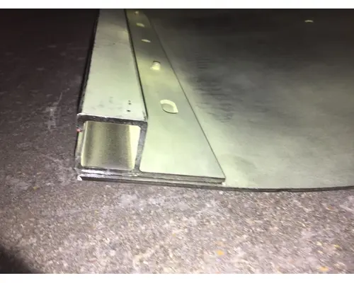 INTERNATIONAL  Side Fairing