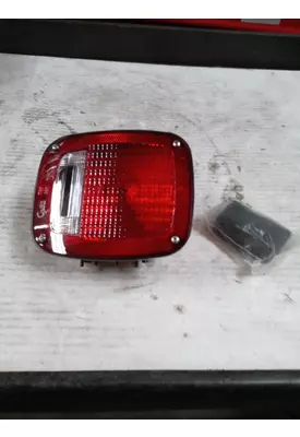 INTERNATIONAL  Side Marker Lamp, Rear