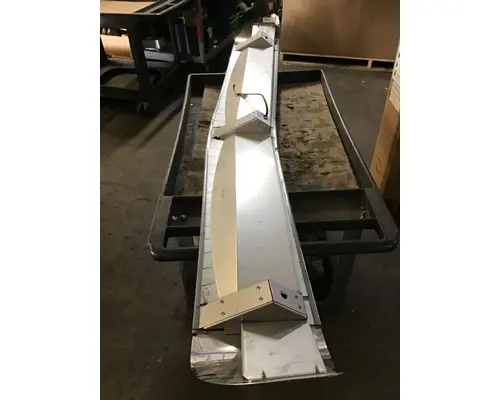 INTERNATIONAL  Sun Visor (External)