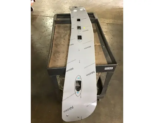 INTERNATIONAL  Sun Visor (External)
