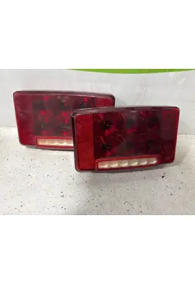 INTERNATIONAL  Tail Lamp