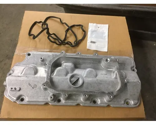 INTERNATIONAL  Valve Cover