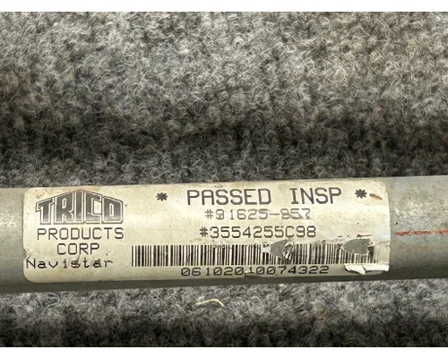 INTERNATIONAL  Wiper Transmission