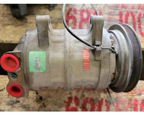 ISUZU 4.8 4CY Air Conditioner Compressor