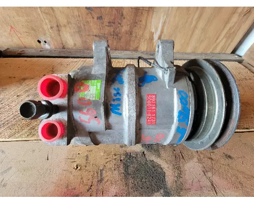 ISUZU 4.8 Air Conditioner Compressor