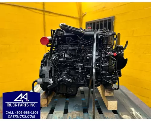 ISUZU 4BD1T Engine Assembly