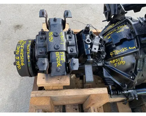 ISUZU 4BD1T Transmission Assembly