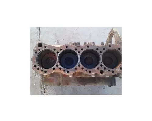 ISUZU 4BD2T Cylinder Block