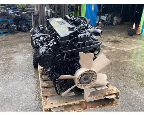 ISUZU 4HE1T Engine Assembly