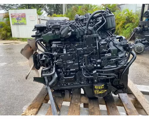 ISUZU 4HE1T Engine Assembly