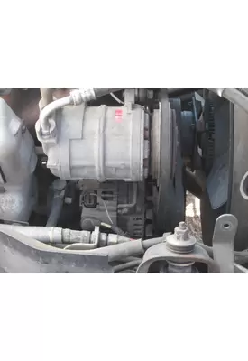 ISUZU 4HE1XS Alternator