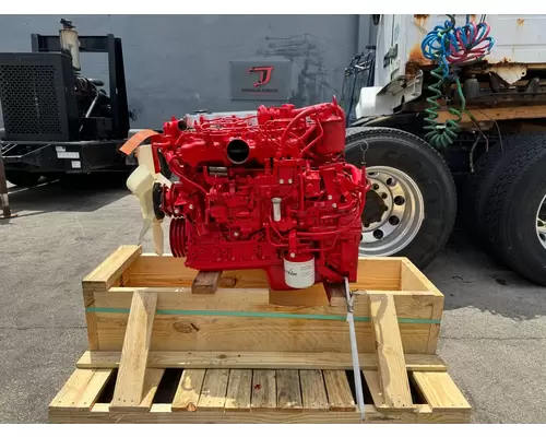 ISUZU 4HE1XS Engine Assembly