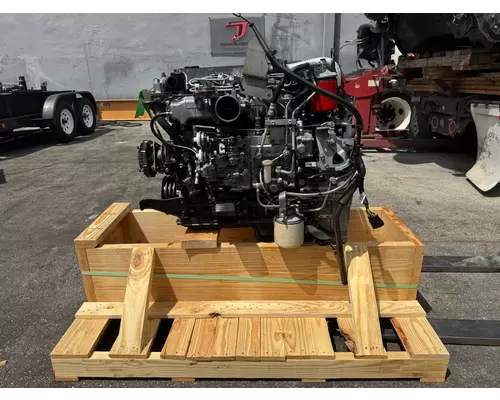 ISUZU 4HE1XS Engine Assembly