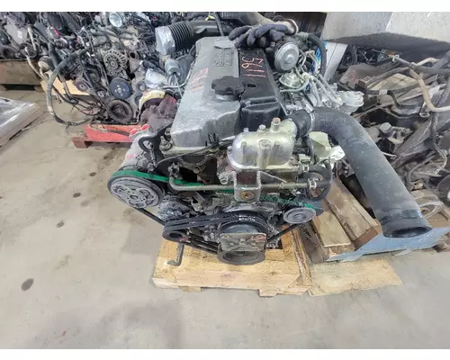 ISUZU 4HE1XS Engine Assembly