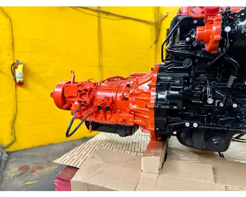 ISUZU 4HE1XS Engine Assembly