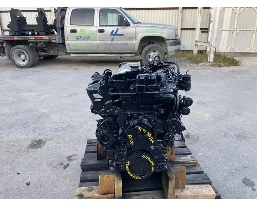 ISUZU 4HE1XS Engine Assembly