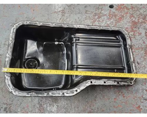 ISUZU 4HE1XS Oil Pan