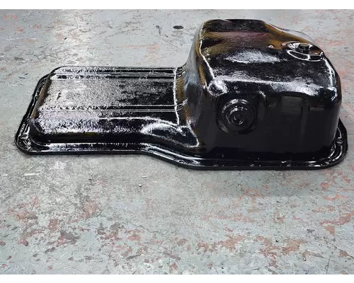 ISUZU 4HE1XS Oil Pan