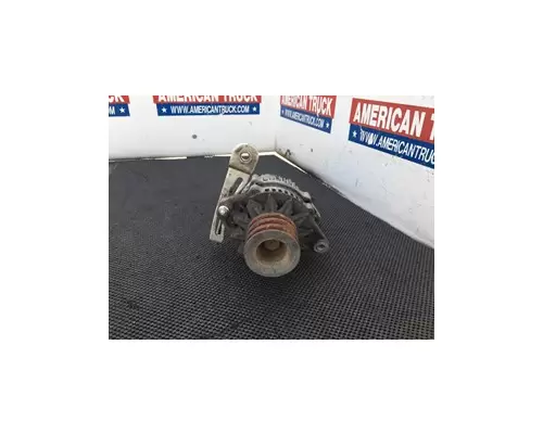 ISUZU 4HE1 Alternator