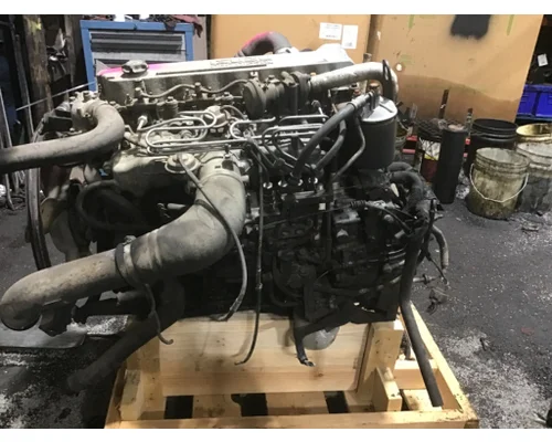 ISUZU 4HE1 Engine Assembly