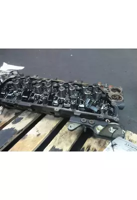 ISUZU 4HK1TC (5.2L) CYLINDER HEAD