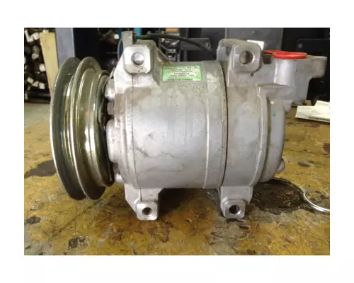 ISUZU 4HK1TC Air Conditioner Compressor