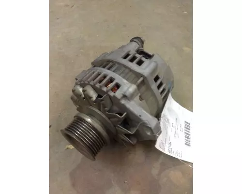 ISUZU 4HK1TC Alternator