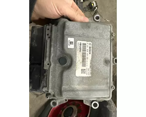 ISUZU 4HK1TC ECM
