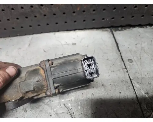 ISUZU 4HK1TC EGR Valve