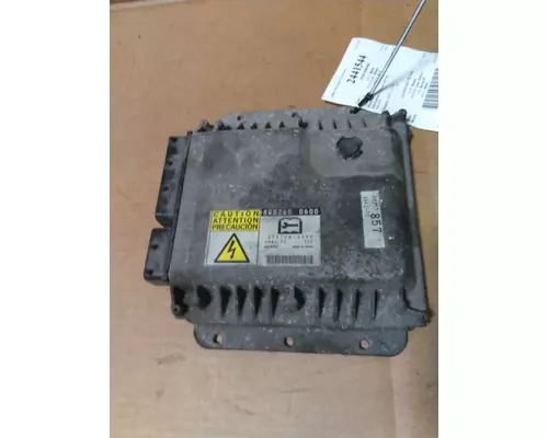 ISUZU 4HK1TC ENGINE CONTROL MODULE (ECM)