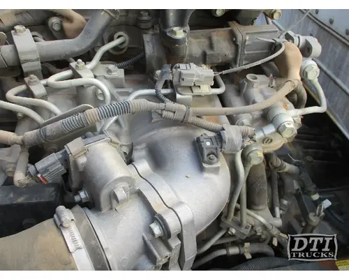 ISUZU 4HK1TC Engine Assembly (CORE)