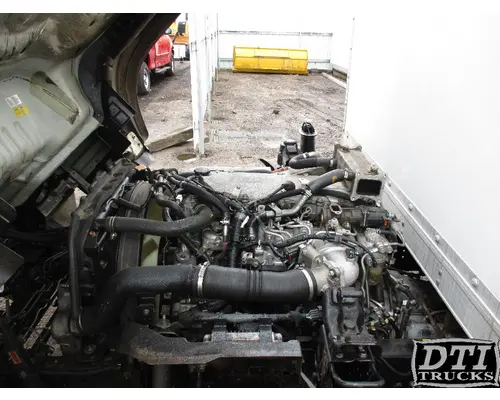 ISUZU 4HK1TC Engine Assembly (CORE)