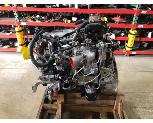 ISUZU 4HK1TC Engine Assembly