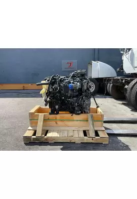 ISUZU 4HK1TC Engine Assembly