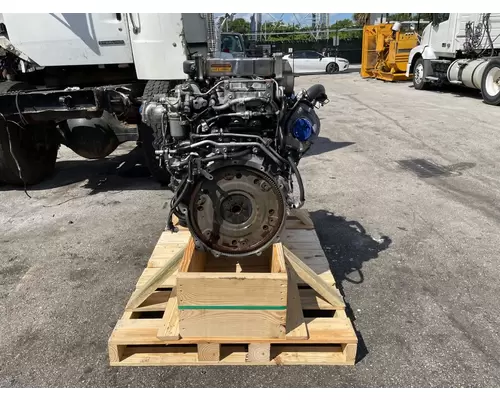 ISUZU 4HK1TC Engine Assembly