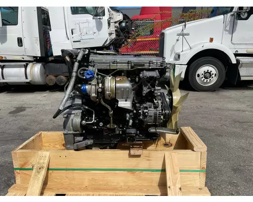 ISUZU 4HK1TC Engine Assembly