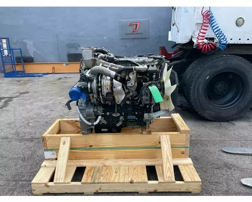 ISUZU 4HK1TC Engine Assembly