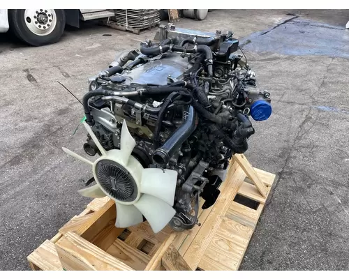 ISUZU 4HK1TC Engine Assembly