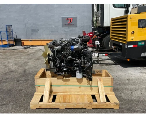 ISUZU 4HK1TC Engine Assembly