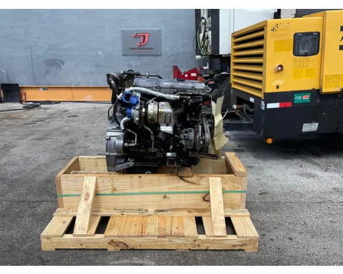 ISUZU 4HK1TC Engine Assembly